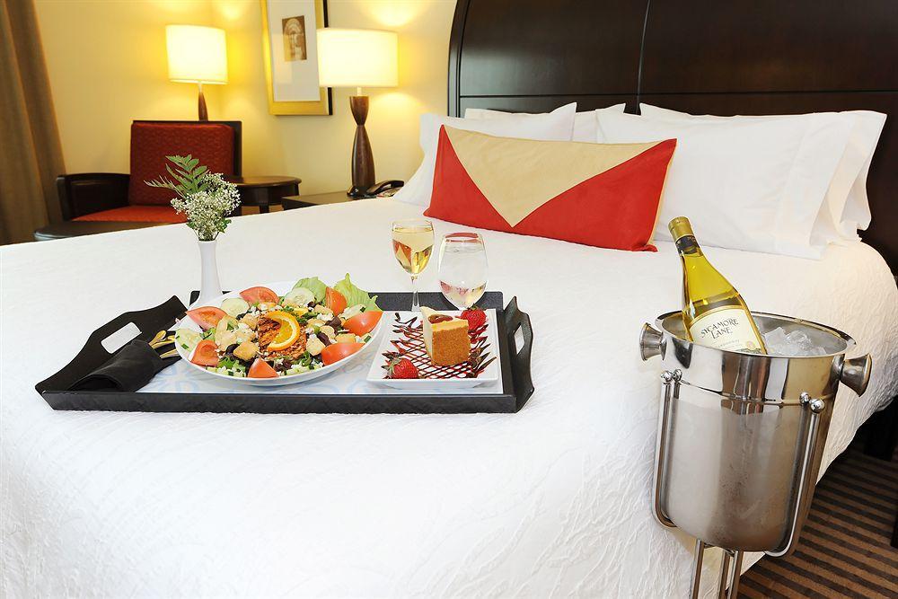 Hilton Garden Inn Columbia/Northeast Luaran gambar